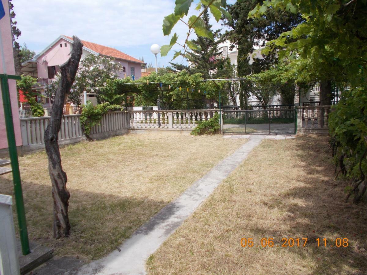 Apartments 031 Nin Bagian luar foto